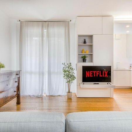 Modena City Lux Near Policlinico Apartment Екстериор снимка